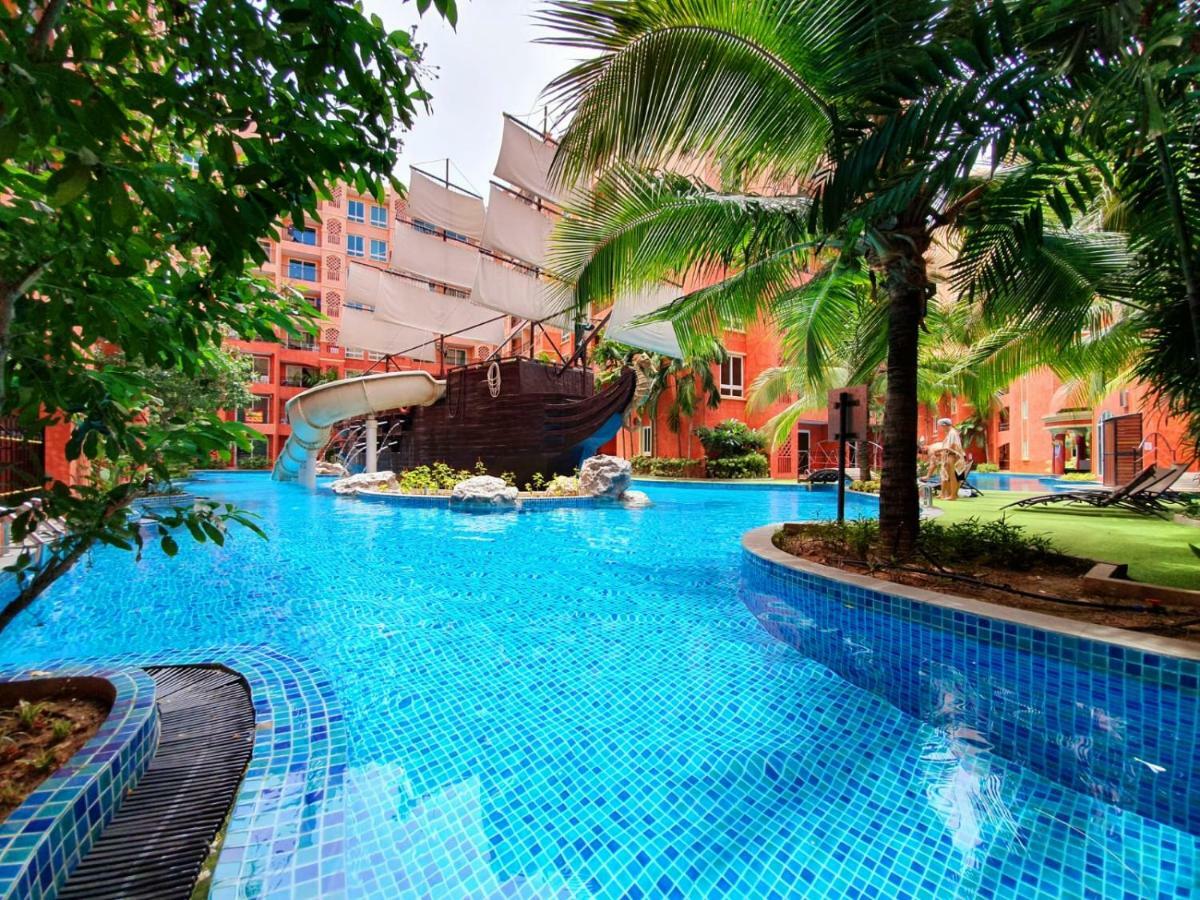 Seven Seas Condo By Dmitrii Bãi biển Jomtien Ngoại thất bức ảnh
