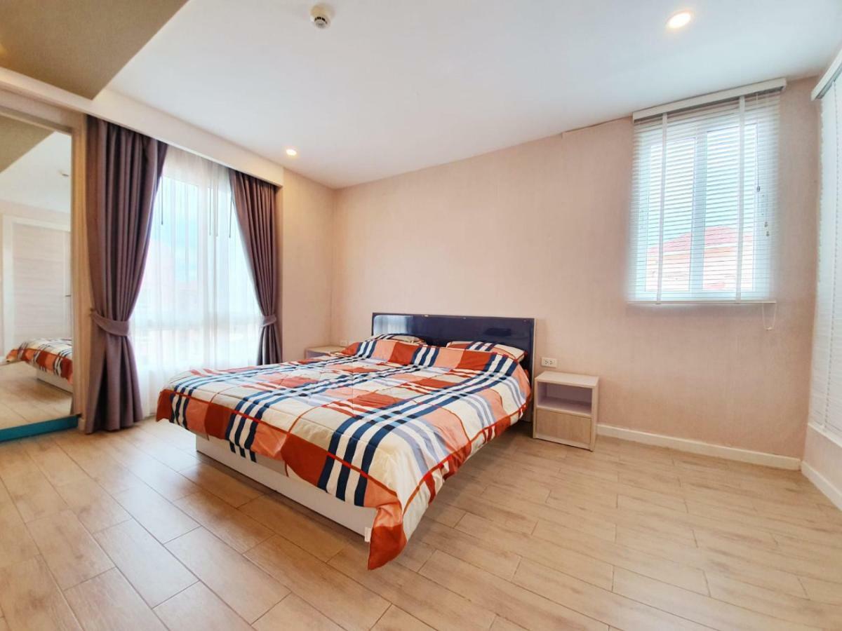 Seven Seas Condo By Dmitrii Bãi biển Jomtien Ngoại thất bức ảnh