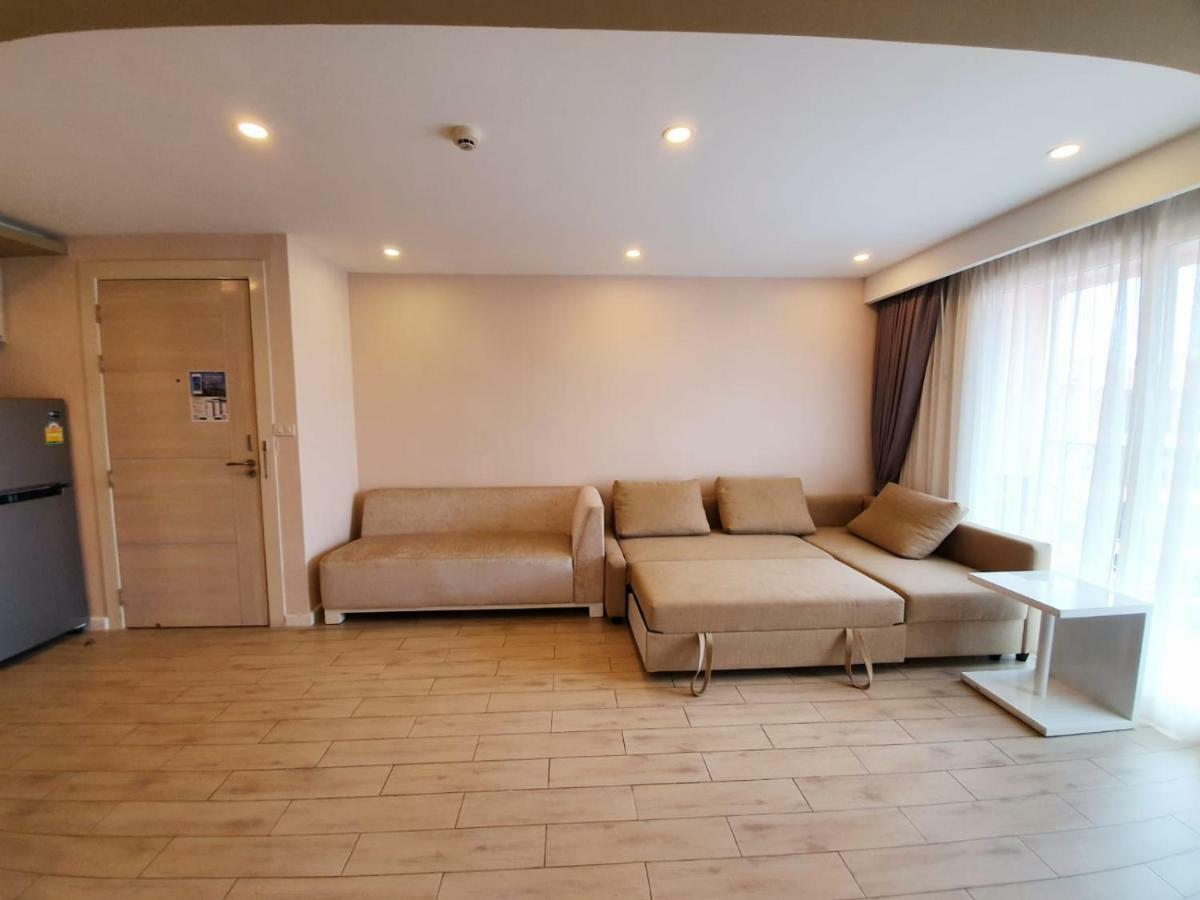 Seven Seas Condo By Dmitrii Bãi biển Jomtien Ngoại thất bức ảnh