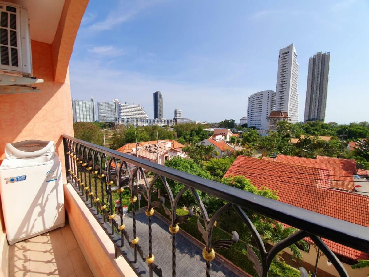 Seven Seas Condo By Dmitrii Bãi biển Jomtien Ngoại thất bức ảnh
