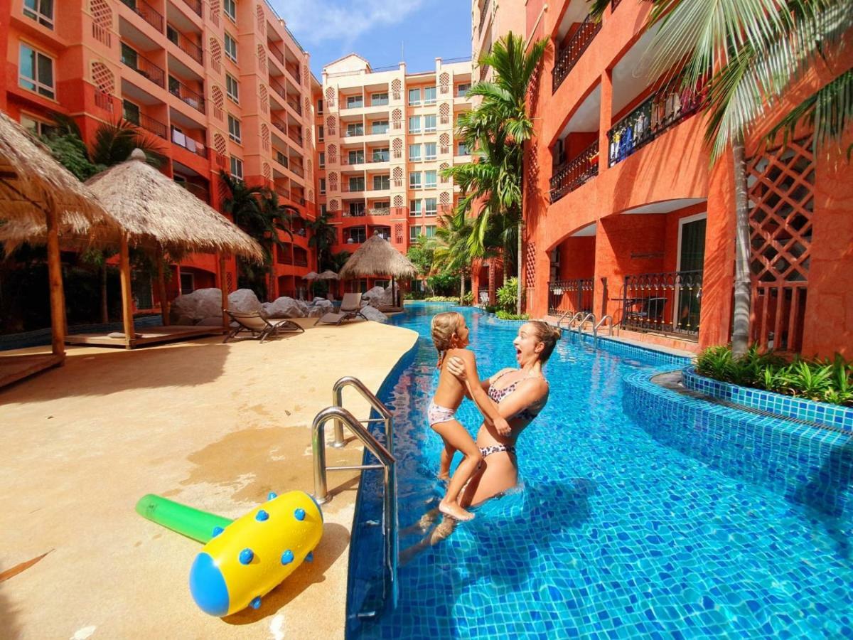 Seven Seas Condo By Dmitrii Bãi biển Jomtien Ngoại thất bức ảnh